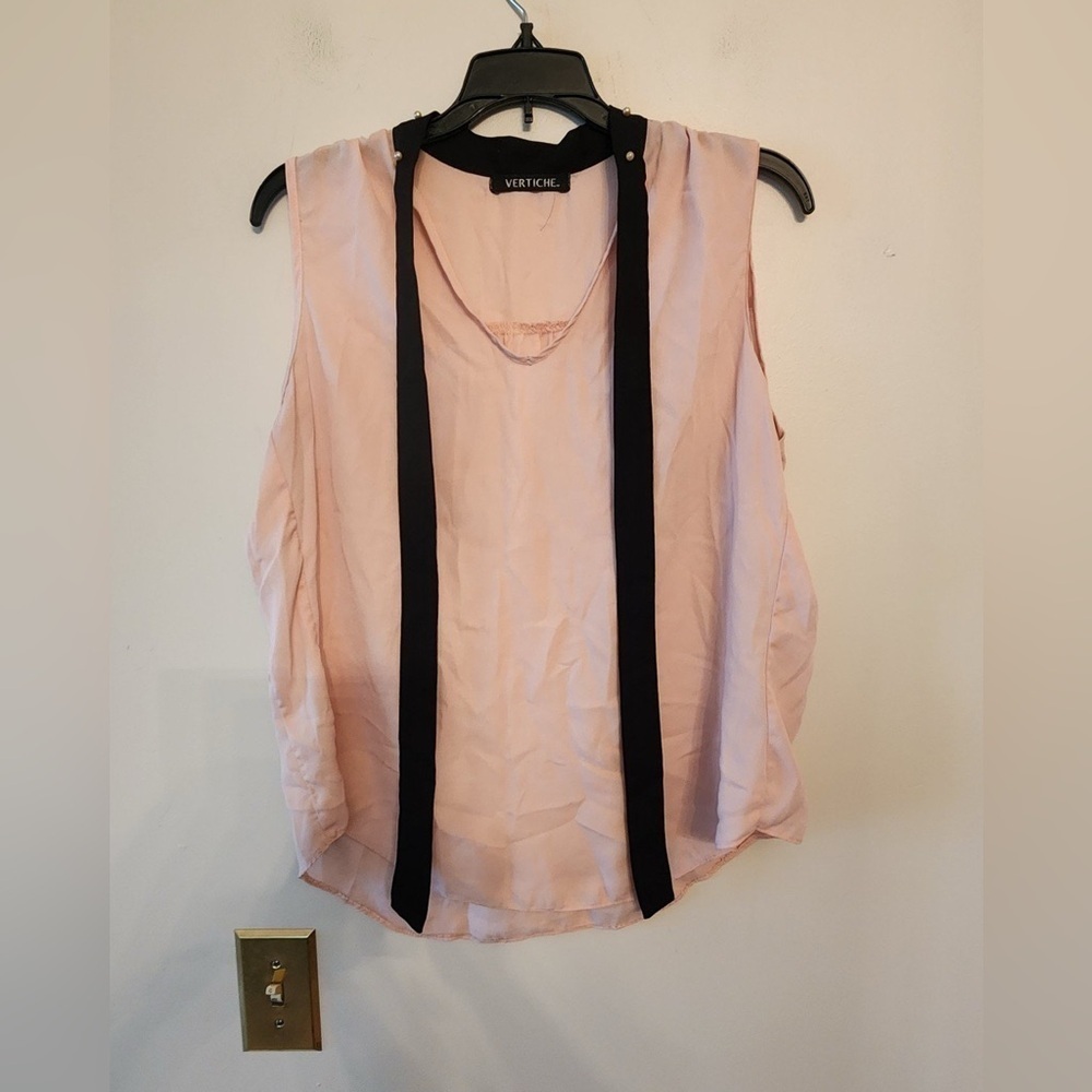 Vertiche pink and black with pearl neck blouse size womens medium